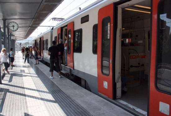 Imatge d&#039;un tren dels Ferrocarrils de la Generalitat