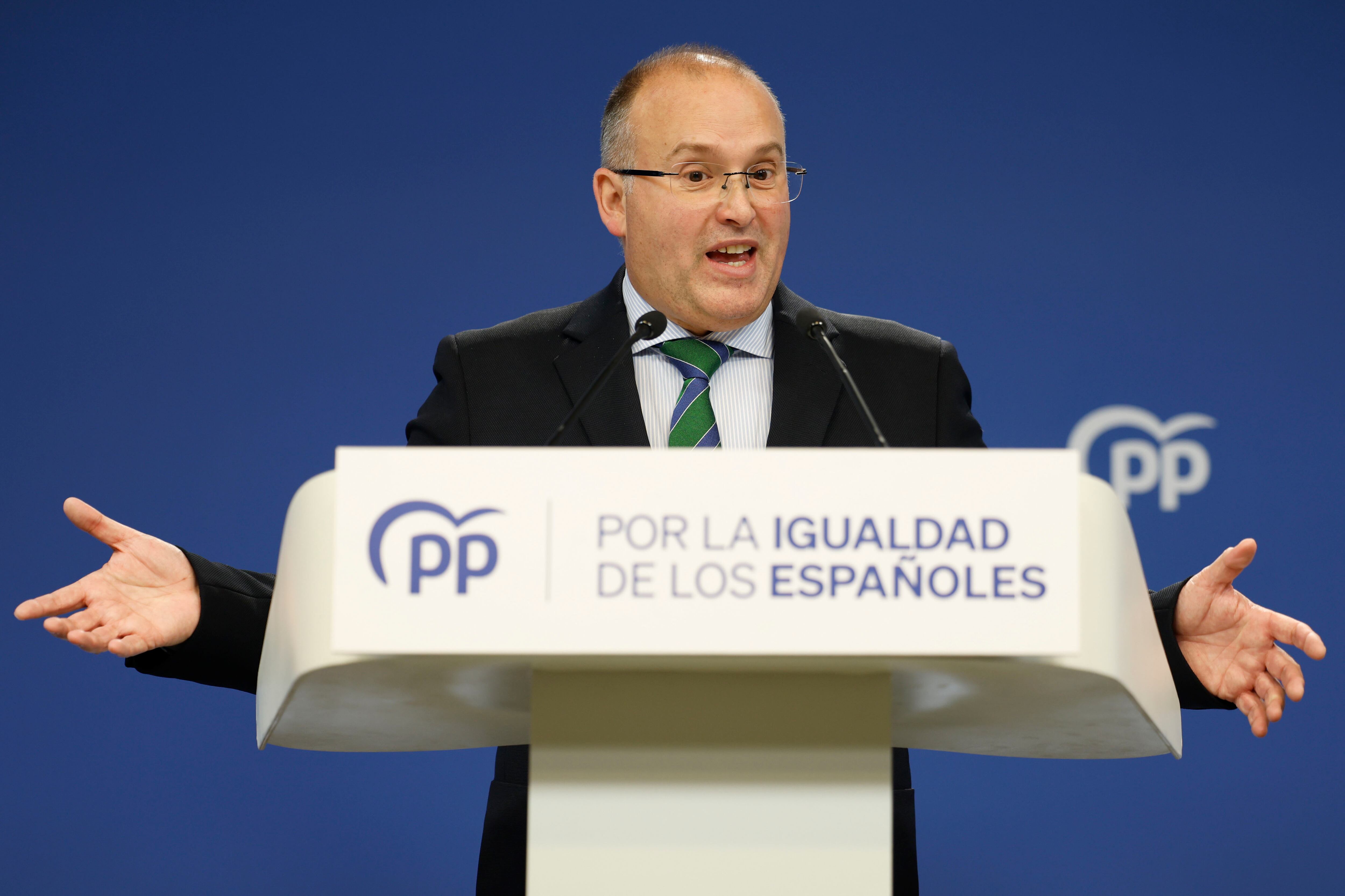 MADRID, 03/01/2024.- El portaveu del PP al Congreso, Miguel Tellado, presenta l'esmena a la totalitat amb text alternatiu a la llei d'aministia. EFE/ Mariscal