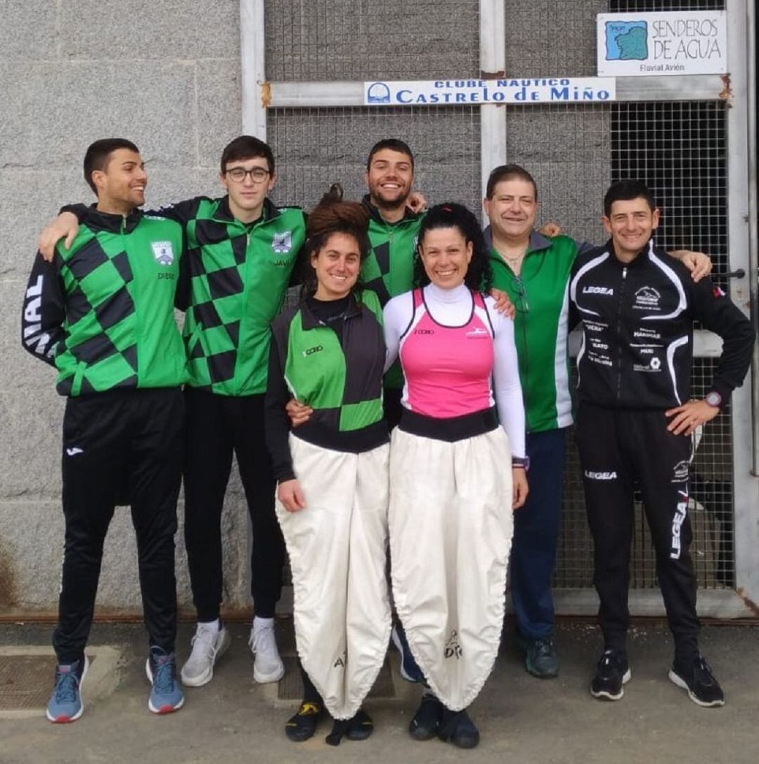 A este campeonato asistieron los clubs ourensanos, Fluvial Avión-Castrelo de MIño, Fluvial O Barco. Escuela Orensana Municipal de Piragüismo y Fluvial Allariz.