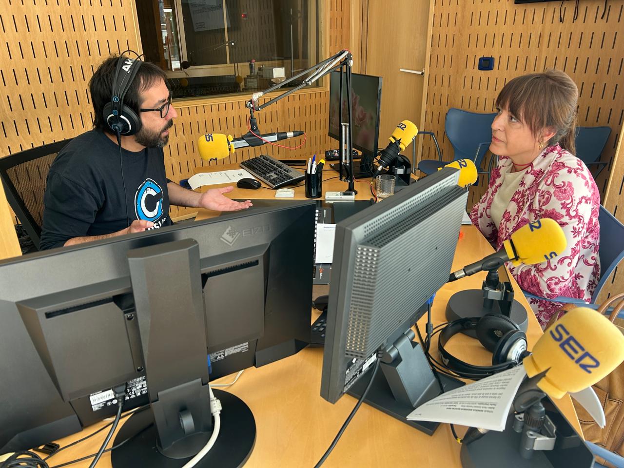 La delegada de la Generalitat de Catalunya a Andorra, Anna Vives, als estudis de SER Andorra.