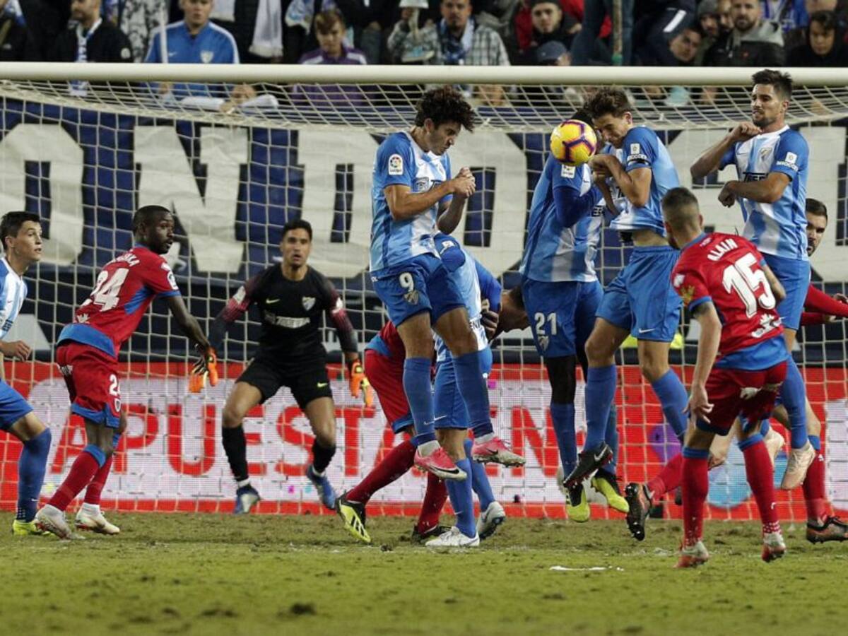 El Málaga emula al gigante PSG como local