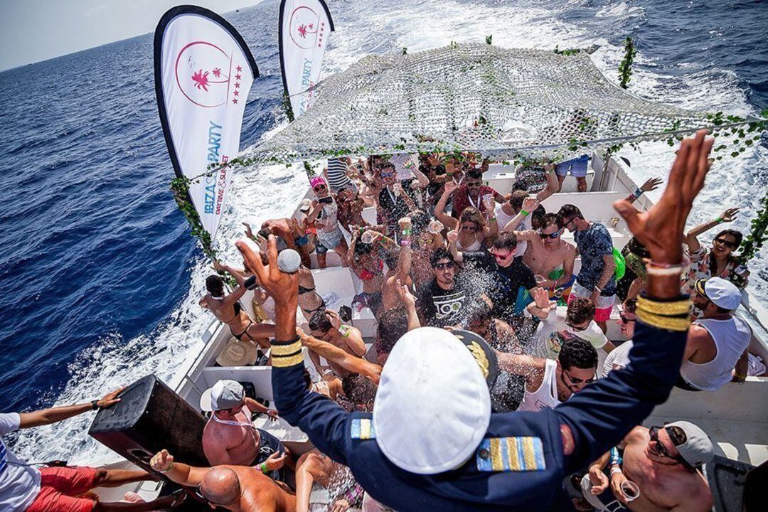 Imagen de archivo de una &#039;party boat&#039;