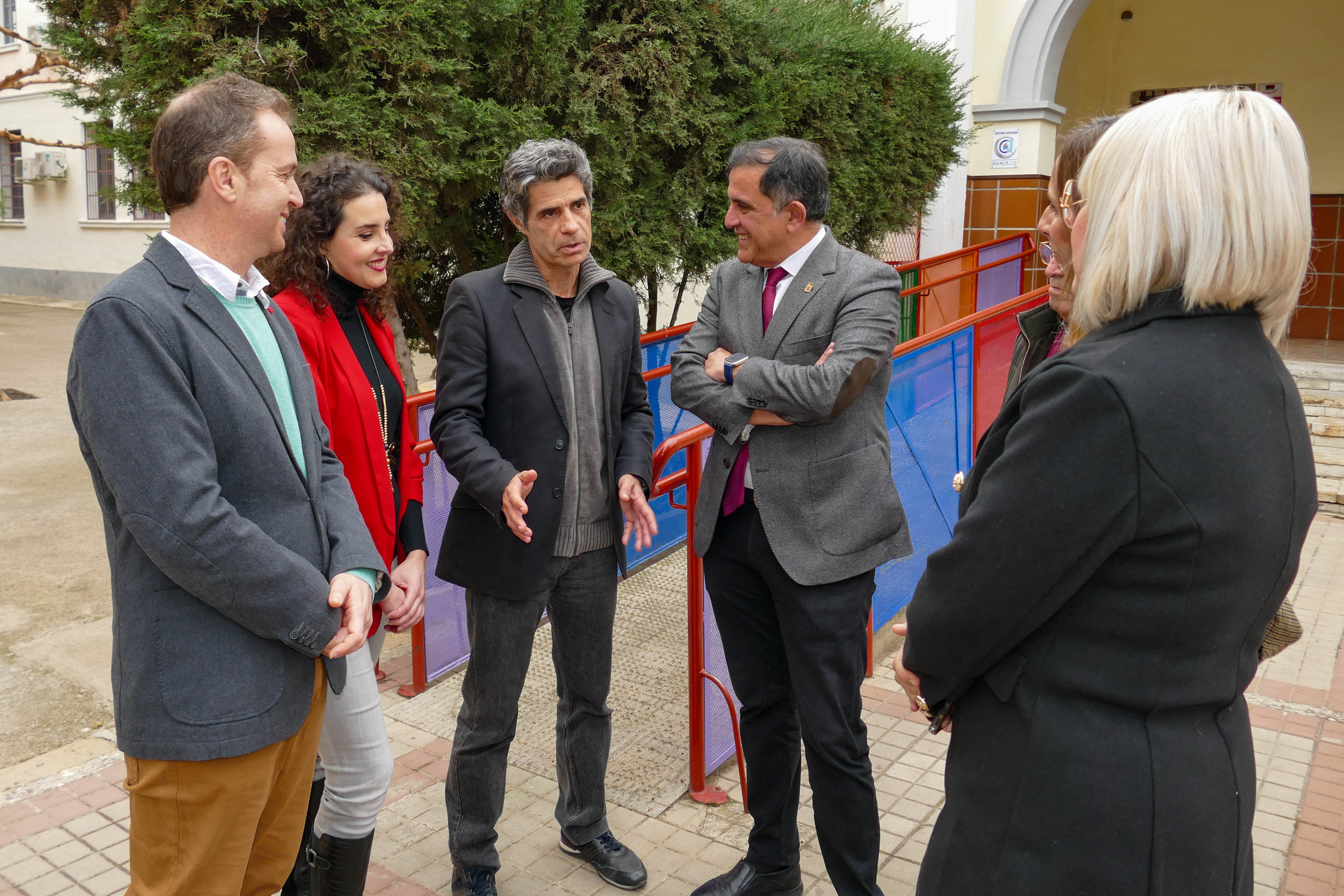 El alcalde de Murcia, José Antonio Serrano, ha presentado esta iniciativa en el CEIP Vistabella