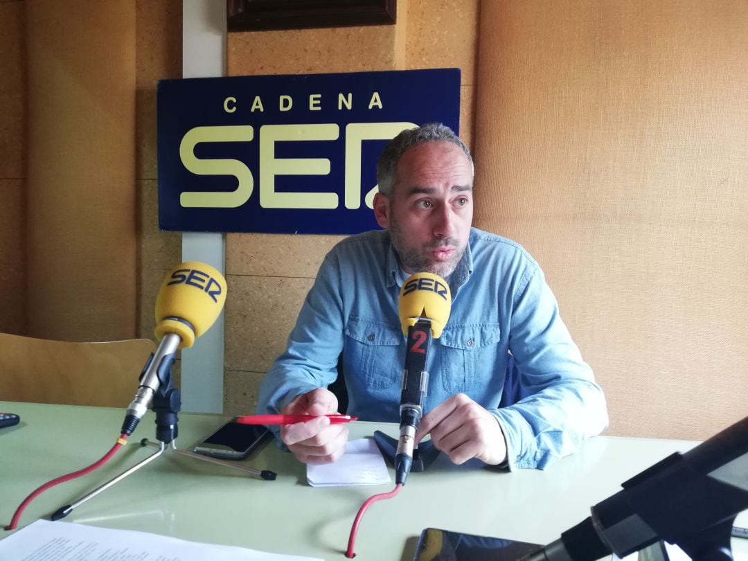 El portavoz de Podemos Ronda, Raúl Cordero, ha estado en Hoy por Hoy