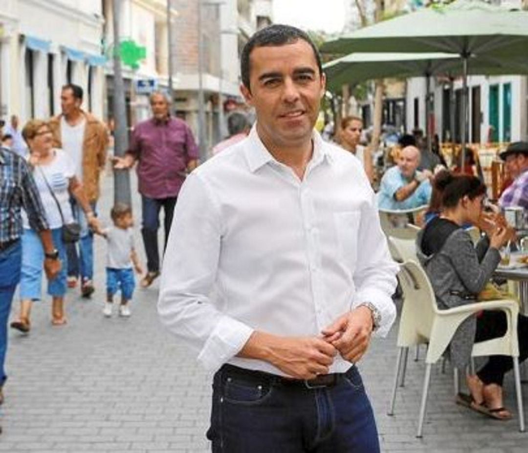 José Montelongo, candidato de ASL a la Alcaldía de Arrecife.