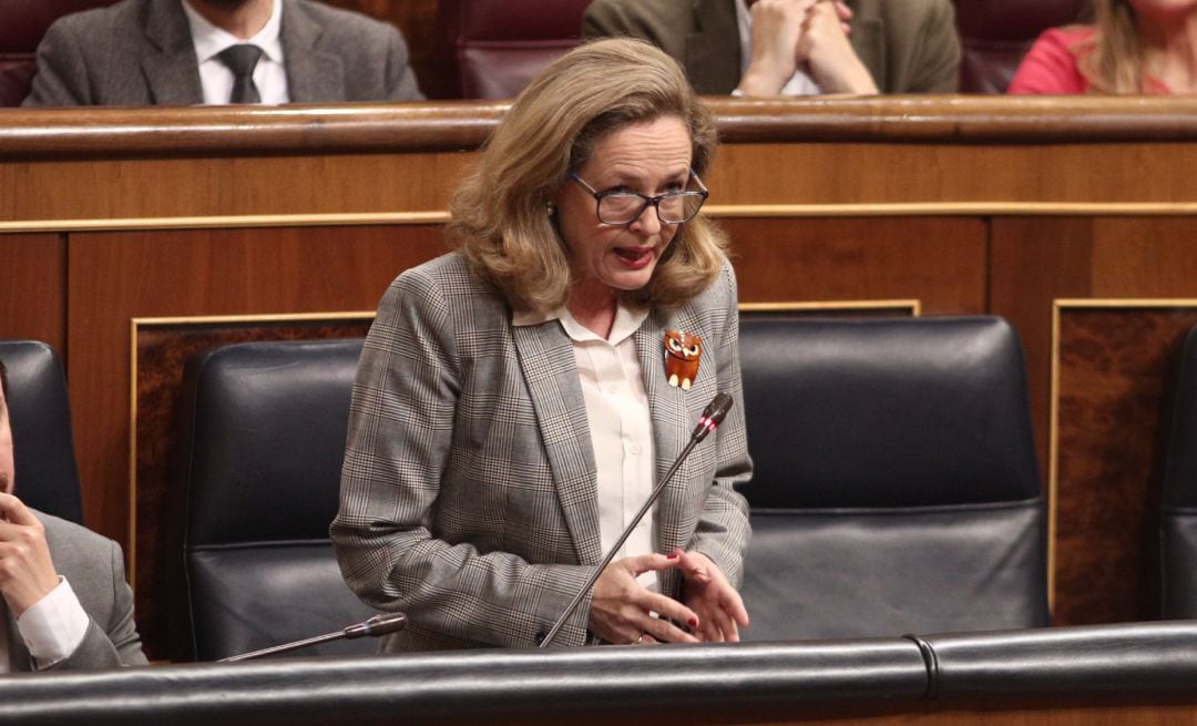 La vicepresidenta tercera y ministra de Asuntos Económicos y Transformación Digital, Nadia Calviño, en el Congreso.