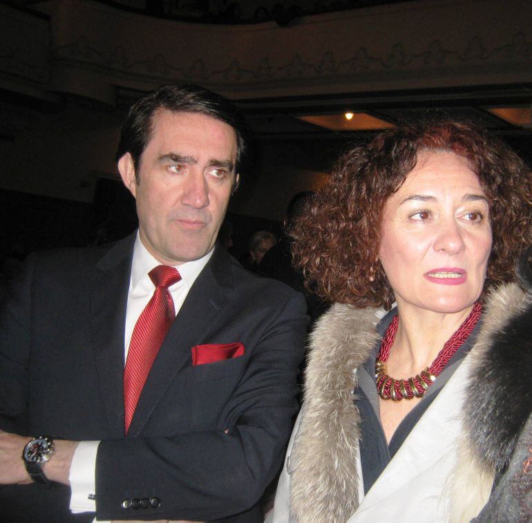 El consejero de Fomento y Medio Ambiente y la alcaldesa de Ponferrada