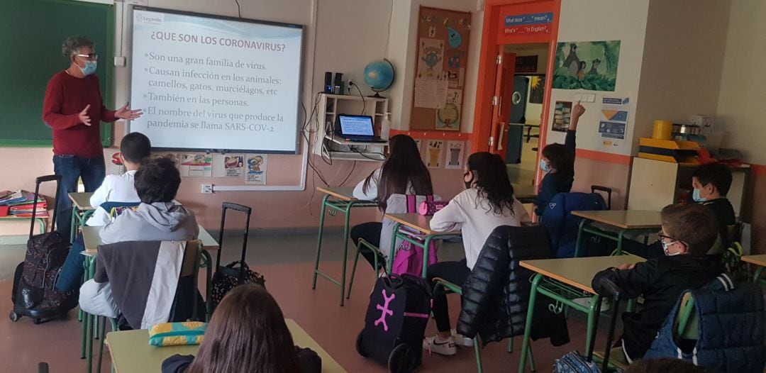 Las charlas están destinadas a alumnos de 5º y 6º de Primaria y de Secundaria.