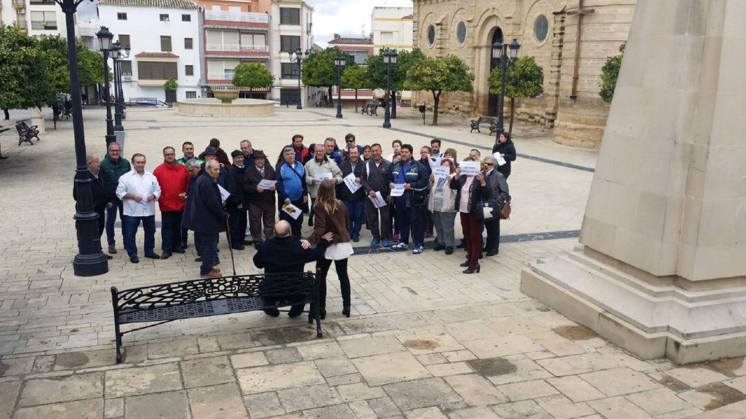 Reivindicación por los cortes de luz en Porcuna