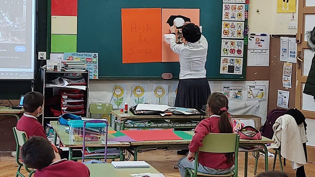 La directora del CRA La Villa de Peñafiel, Almudena Núñez, repasa en Hoy por Hoy la distinción del centro BITS para este y los dos próximos cursos