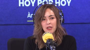 Verónica Sánchez: "Un día quedé con Luis Alegre y sus amigos para ir al cine y acabé con Felipe y Letizia"