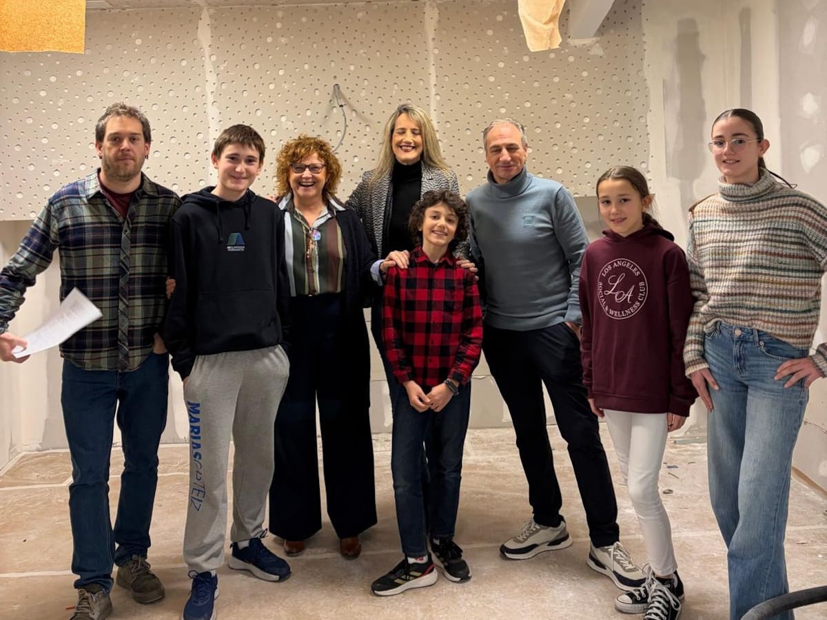 El colegio Marianistas, a punto de arrancar su nuevo estudio de radio