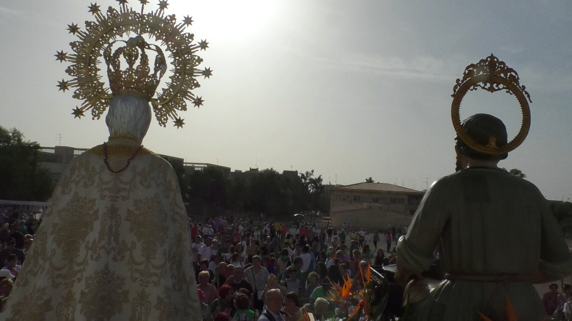 San Crispín y la Virgen de la Asunción