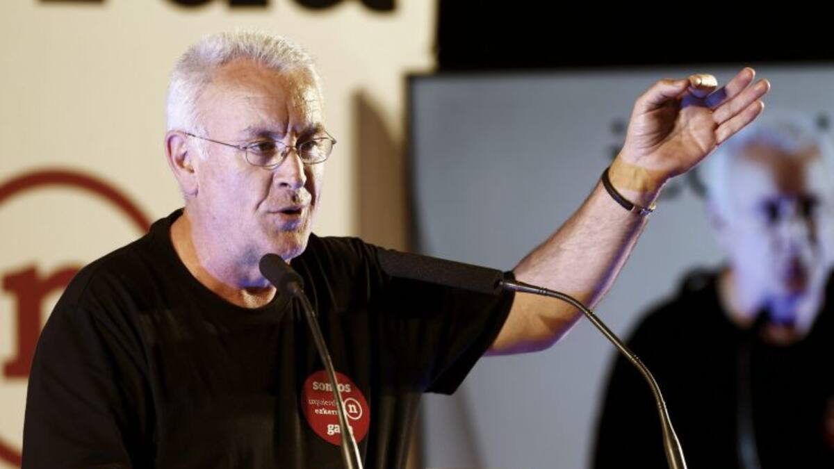 Cayo Lara: "Ni 20.000 curas dictando penitencias lograrían que Aznar expiase sus pecados"