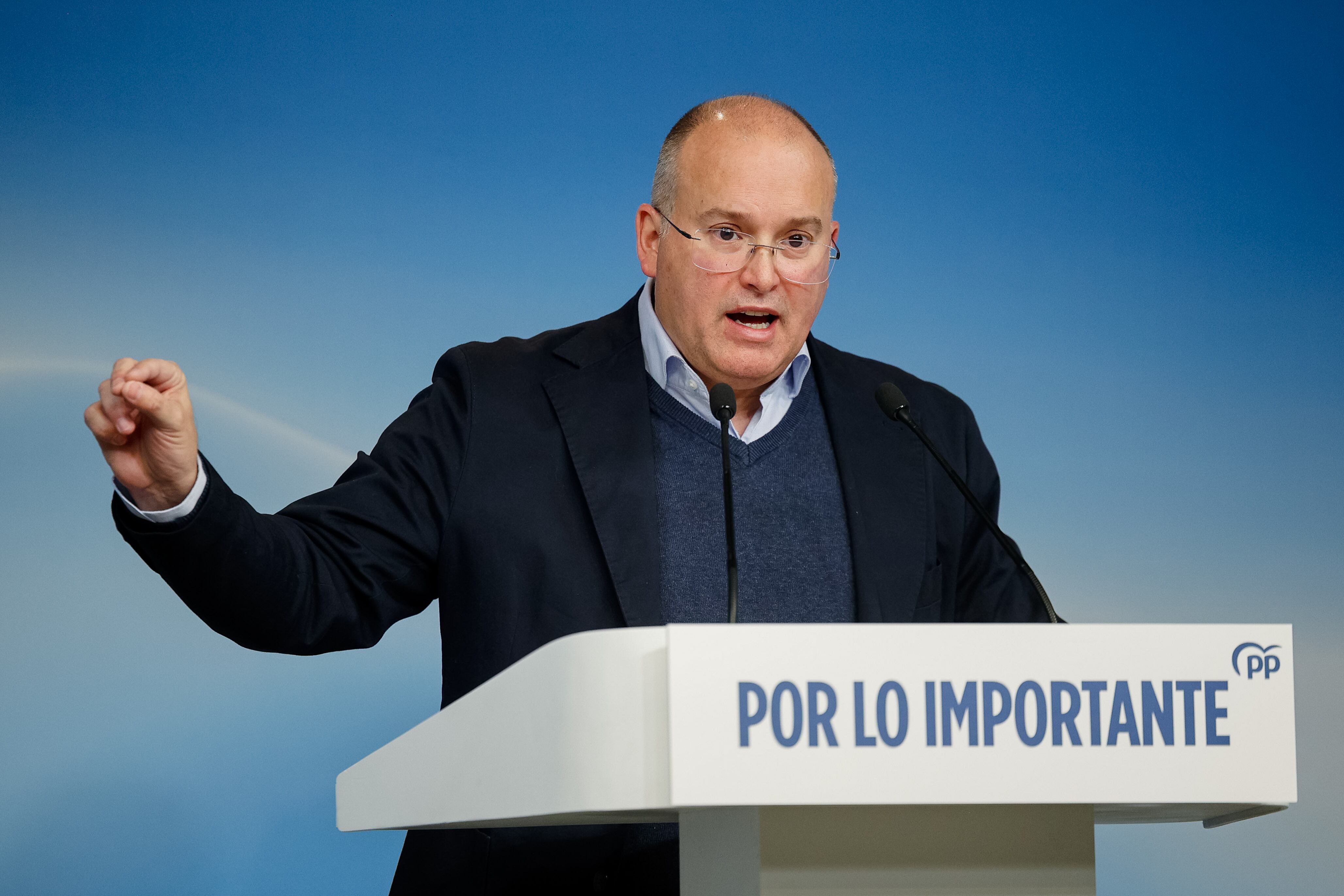 El PP exige la dimisión de Puente por "ocultar información" sobre el accidente ferroviario de Adamuz