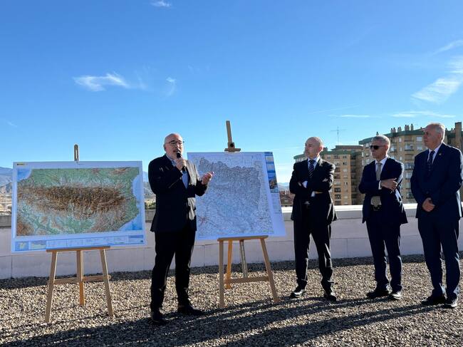 Momento de la presentación de los nuevos mapas, por parte del Instituto Geográfico Nacional