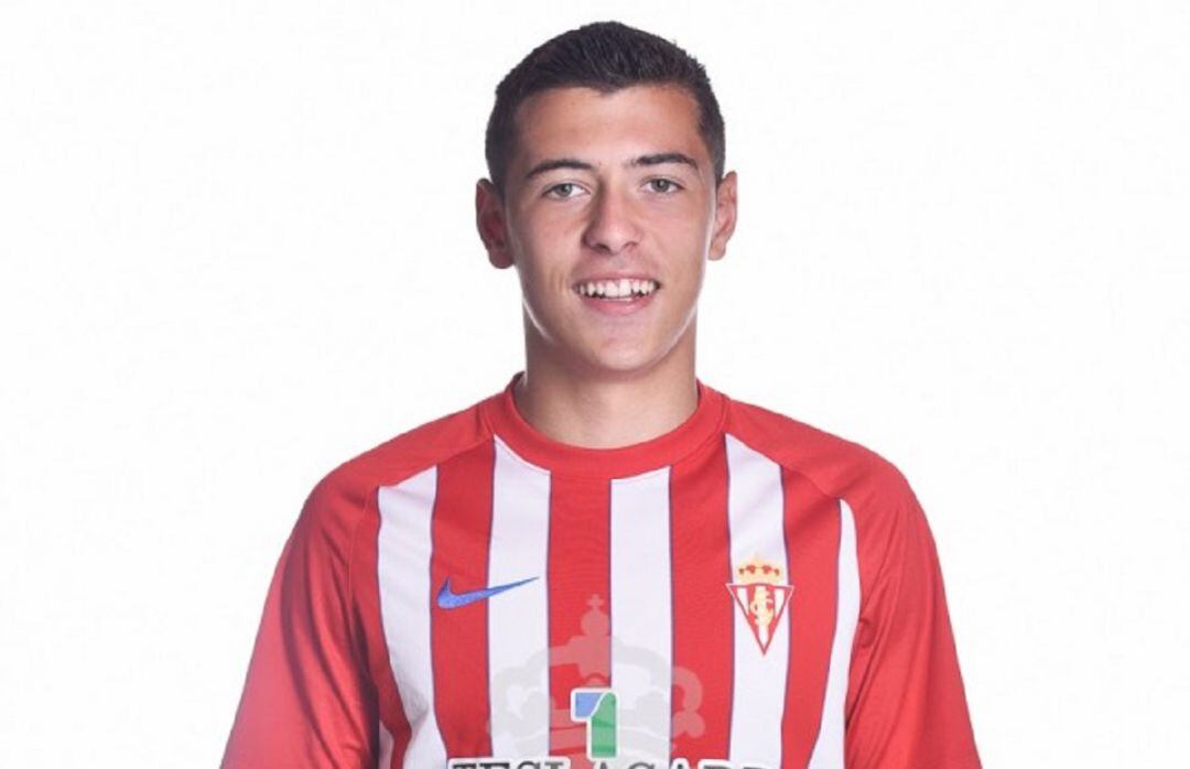 Pelayo Morilla renueva con el Sporting hasta 2024