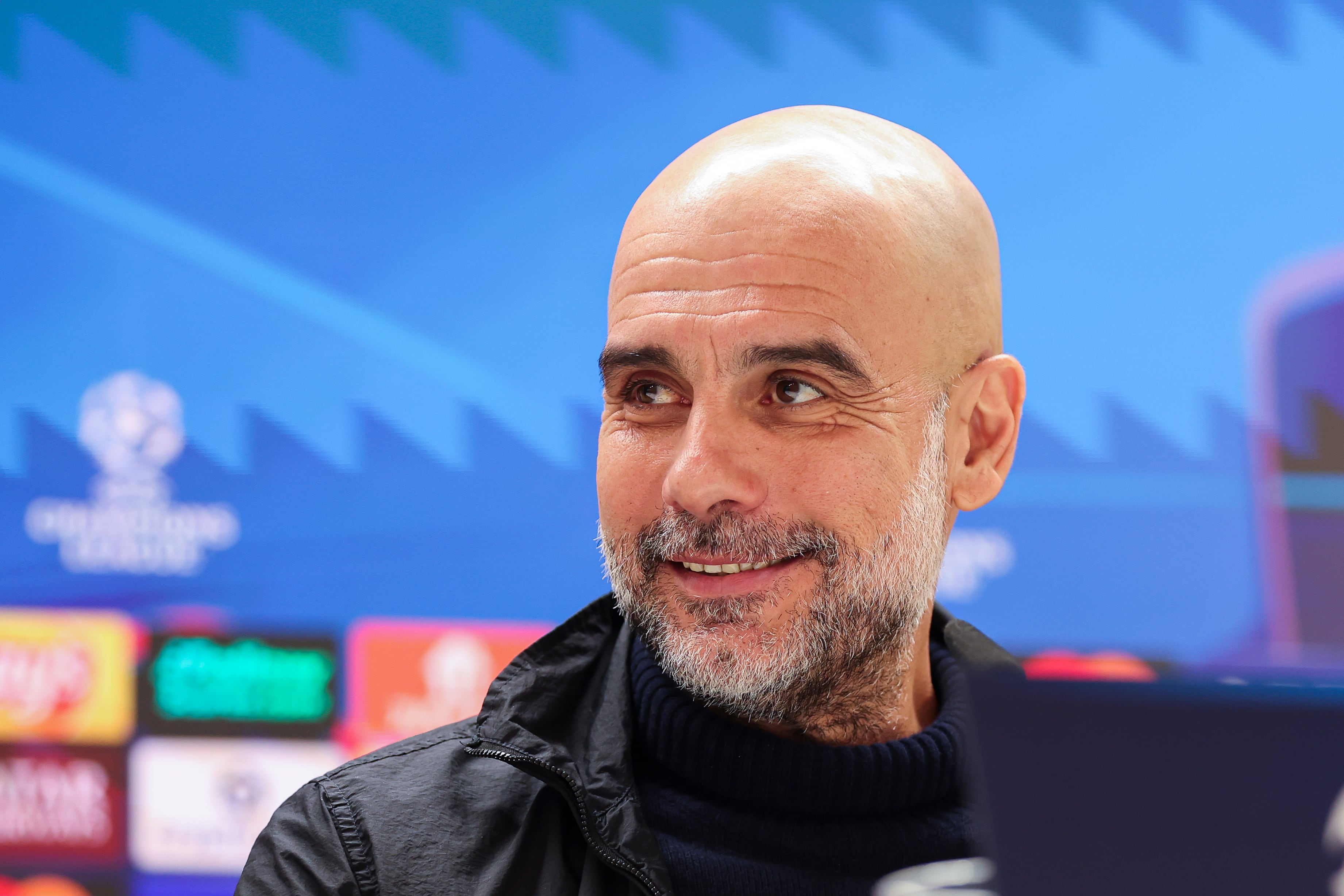Pep Guardiola durante una rueda de prensa en Champions