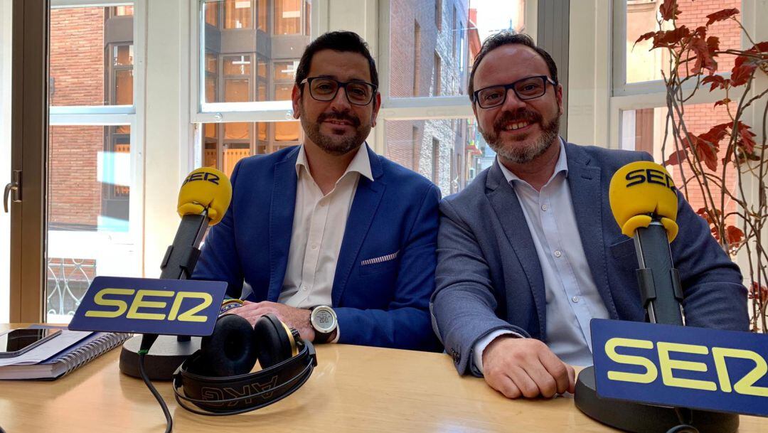 Carlos Abad Galán y Francisco Javier López Carvajal, politólogos y miembros de la junta directiva Colegio Ciencias Políticas y Sociología de la Región de Murcia 
 
 