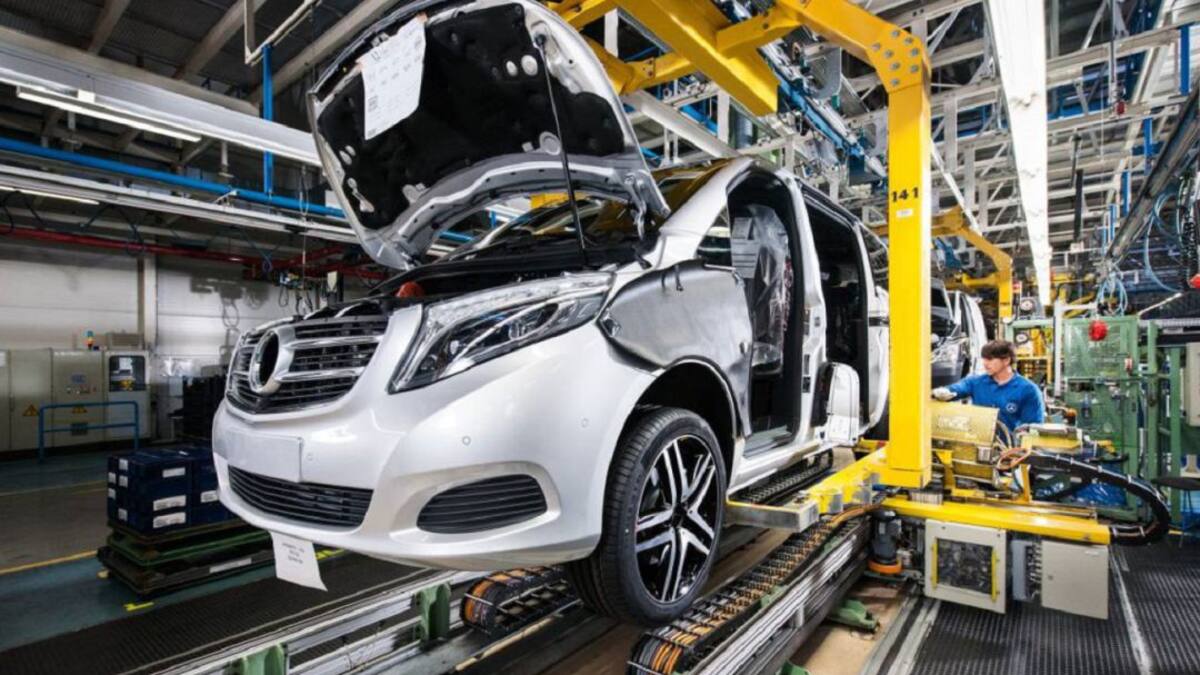 Igor Guevara, presidente del comité de empresa de Mercedes, habla de la bajada de producción