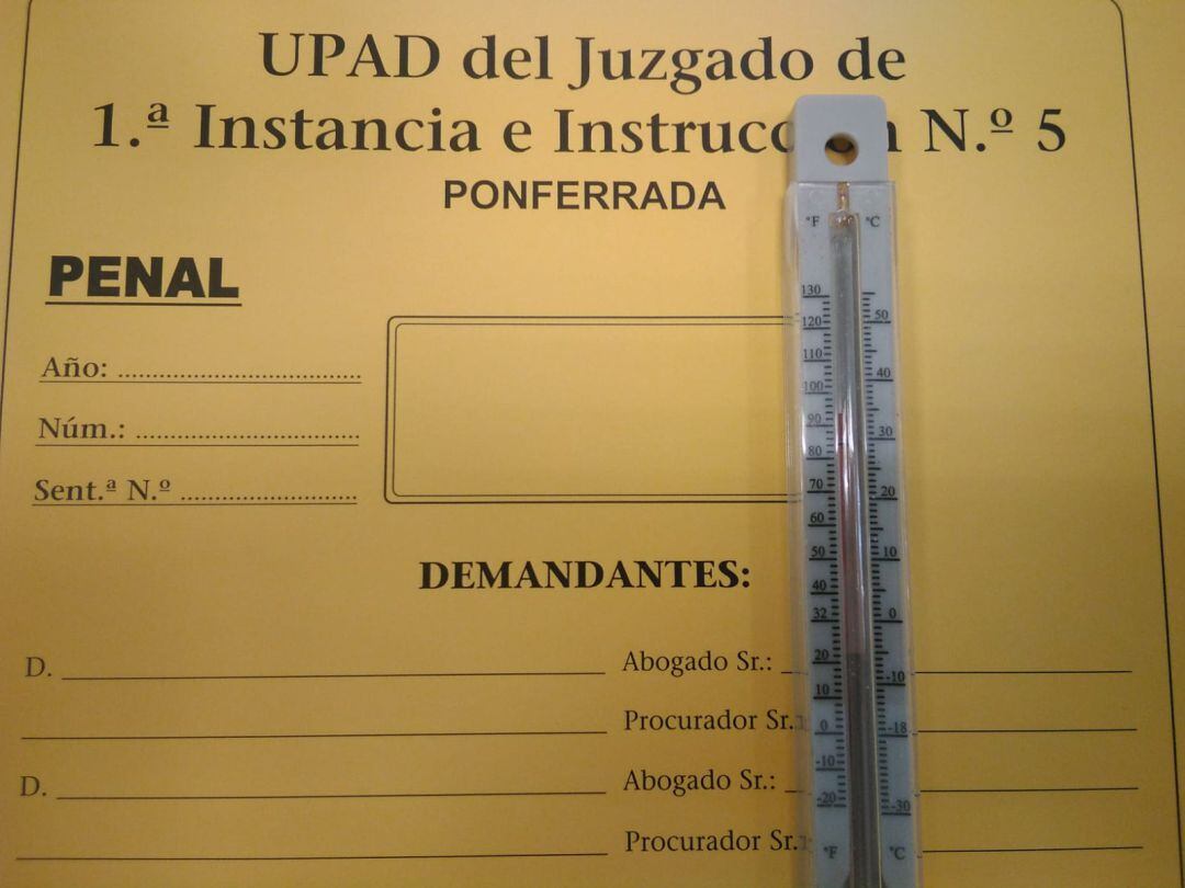 El termómetro se dispara hasta superar los 30ºC porque no hay sistema de aire acondicionado