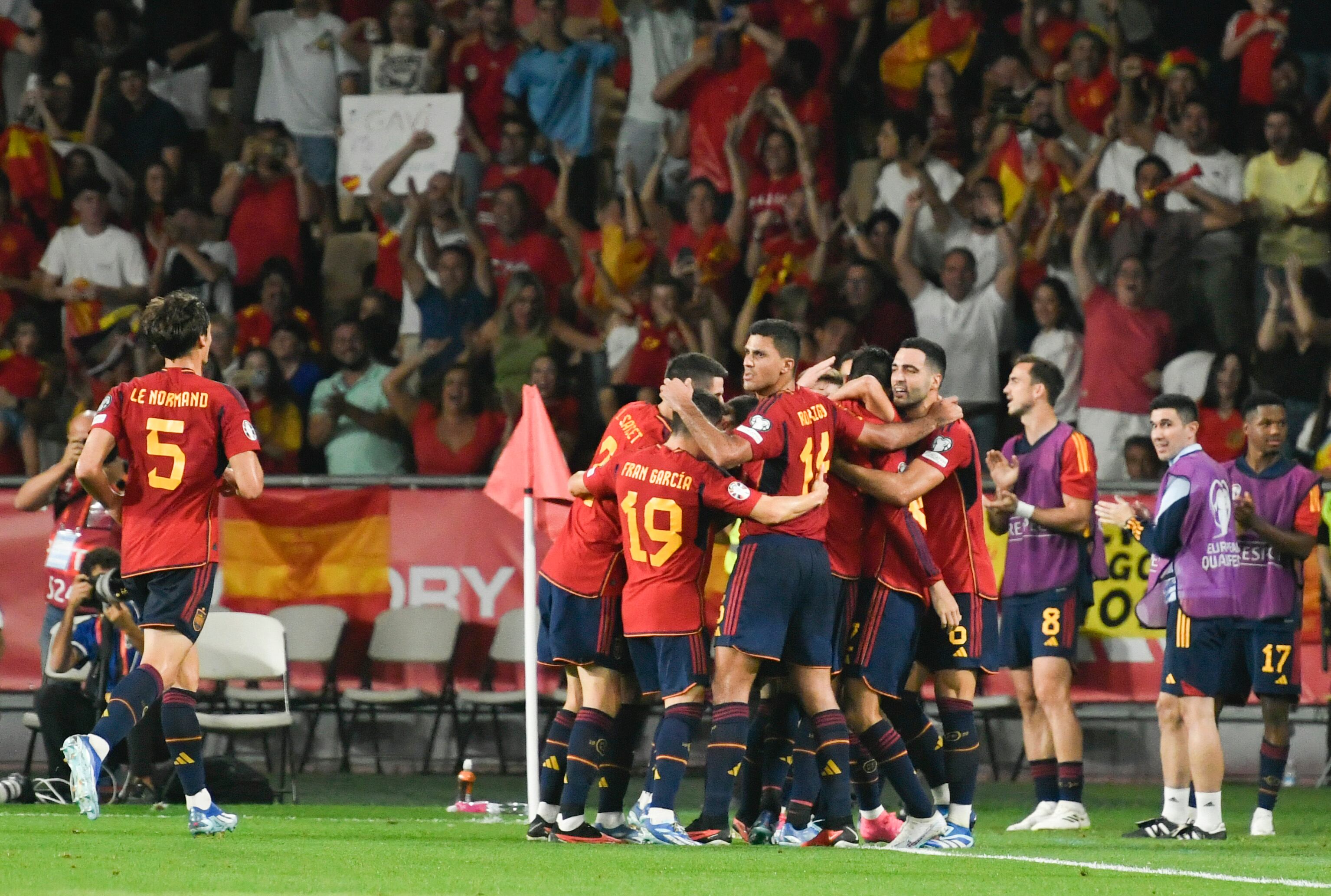 La selección española quiere certificar su clasificación para la Eurocopa 2024