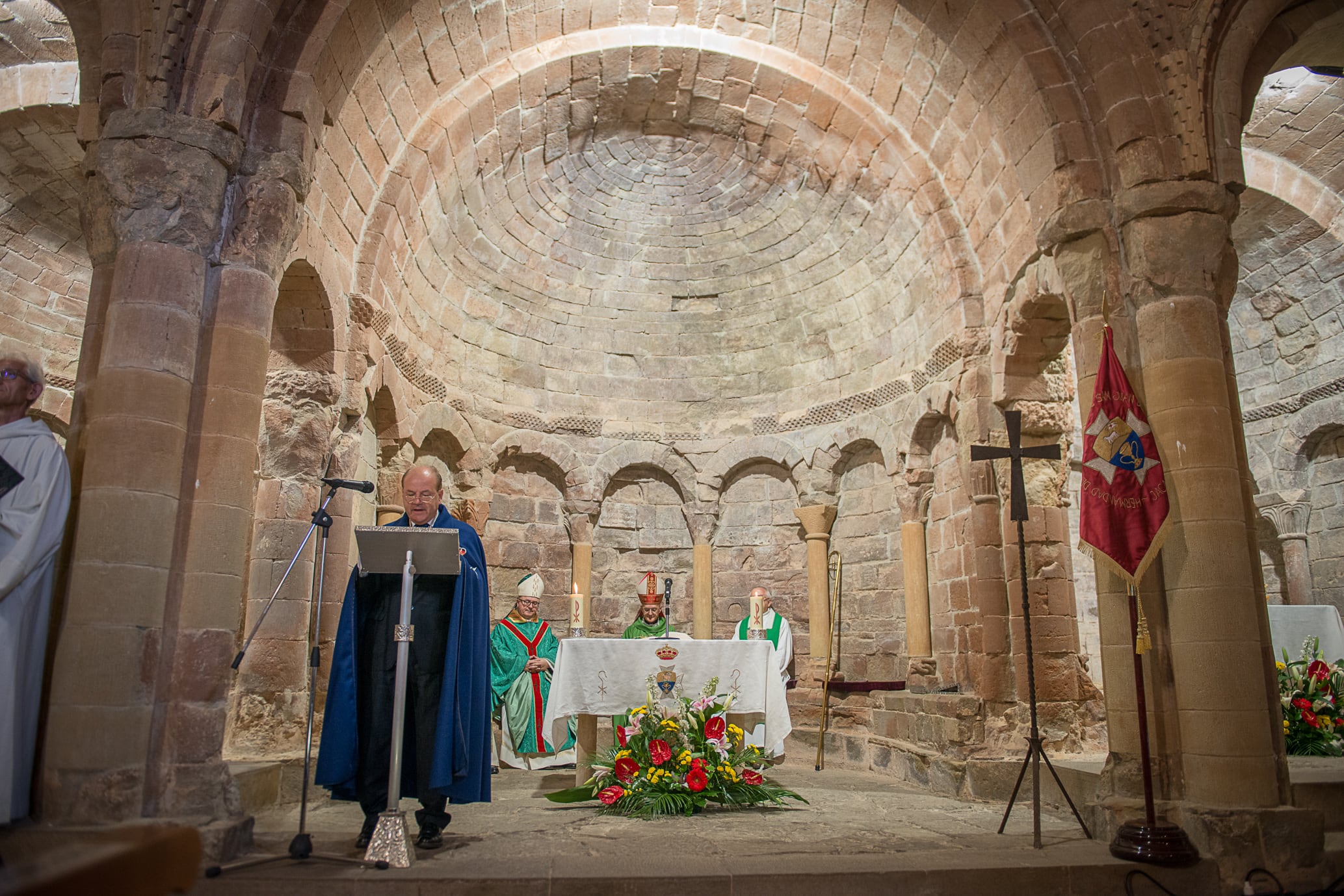 San Juan de la Peña celebró el homenaje a los Reyes de Aragón y Pamplona