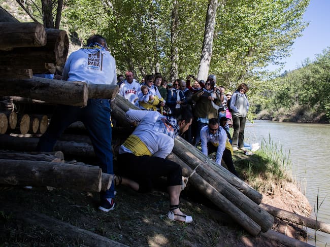 La 'maderada' de Cofrentes, unas fiestas de reencuentro y celebración