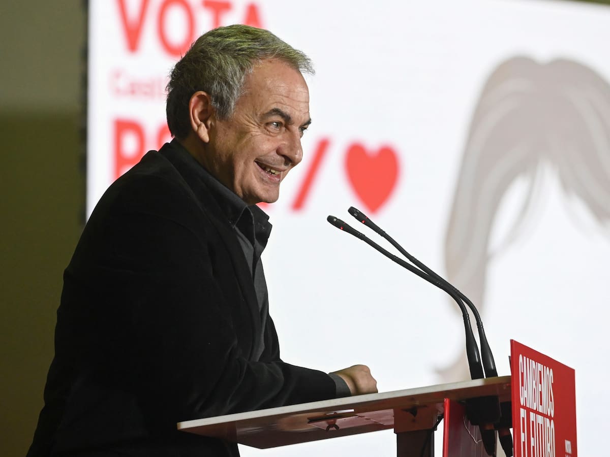 Zapatero afirma sentirse "orgulloso" de Sánchez porque "hay que ser valiente" para decirle a Trump que manda España