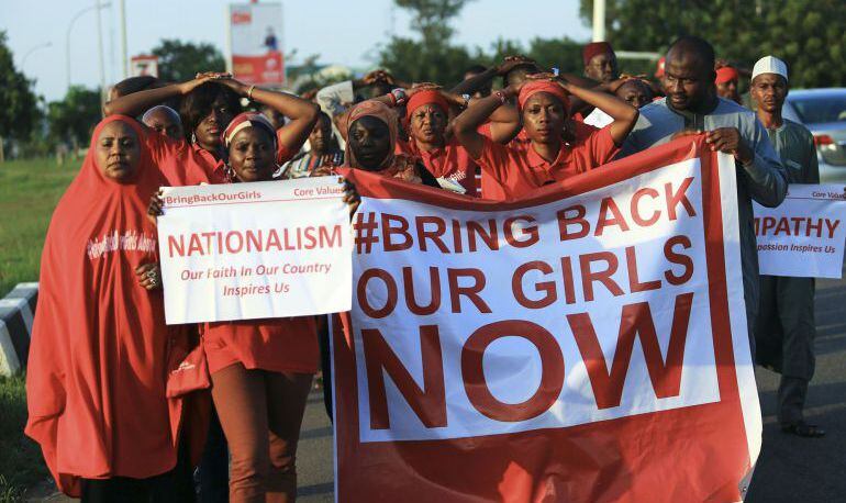 Varias activistas protestan por el secuestro de 200 niñas a manos del grupo terrorista Boko Haram (Imagen de archivo). 