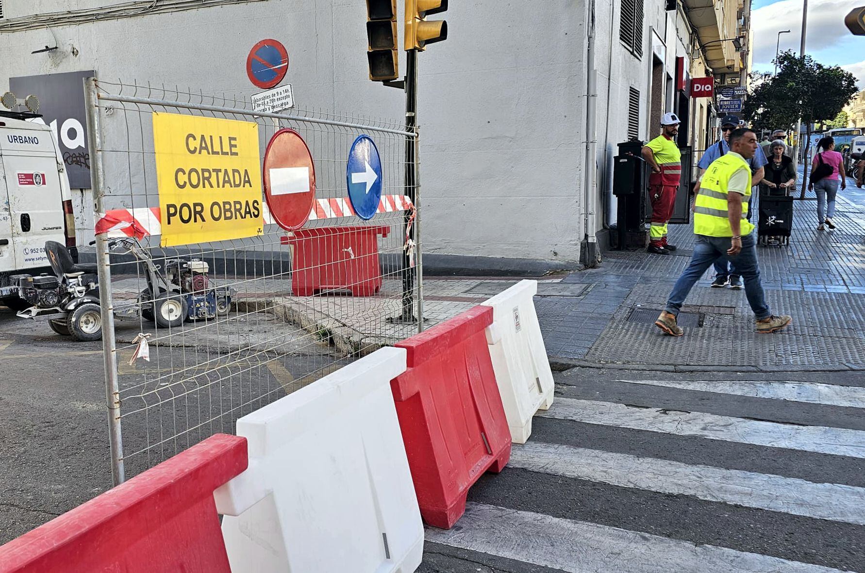Corte de tráfico entre Martínez Maldonado y Martínez de la Rosa