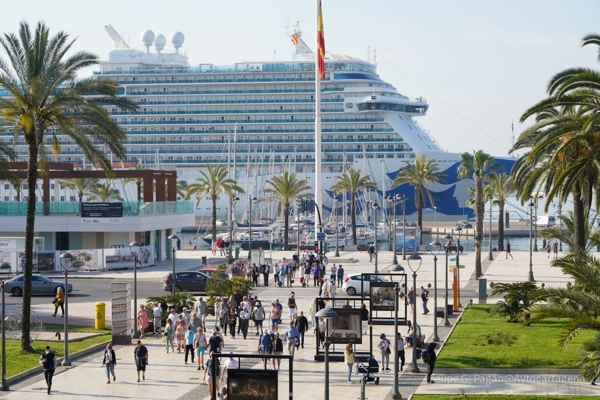 La temporada de cruceros arranca en el Puerto de Cartagena