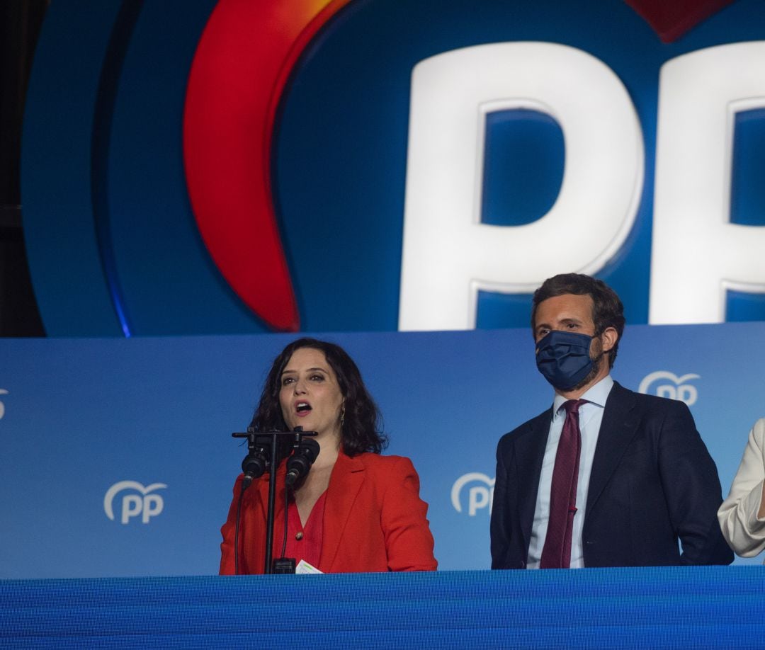 Isabel Díaz Ayuso junto a Pablo Casado