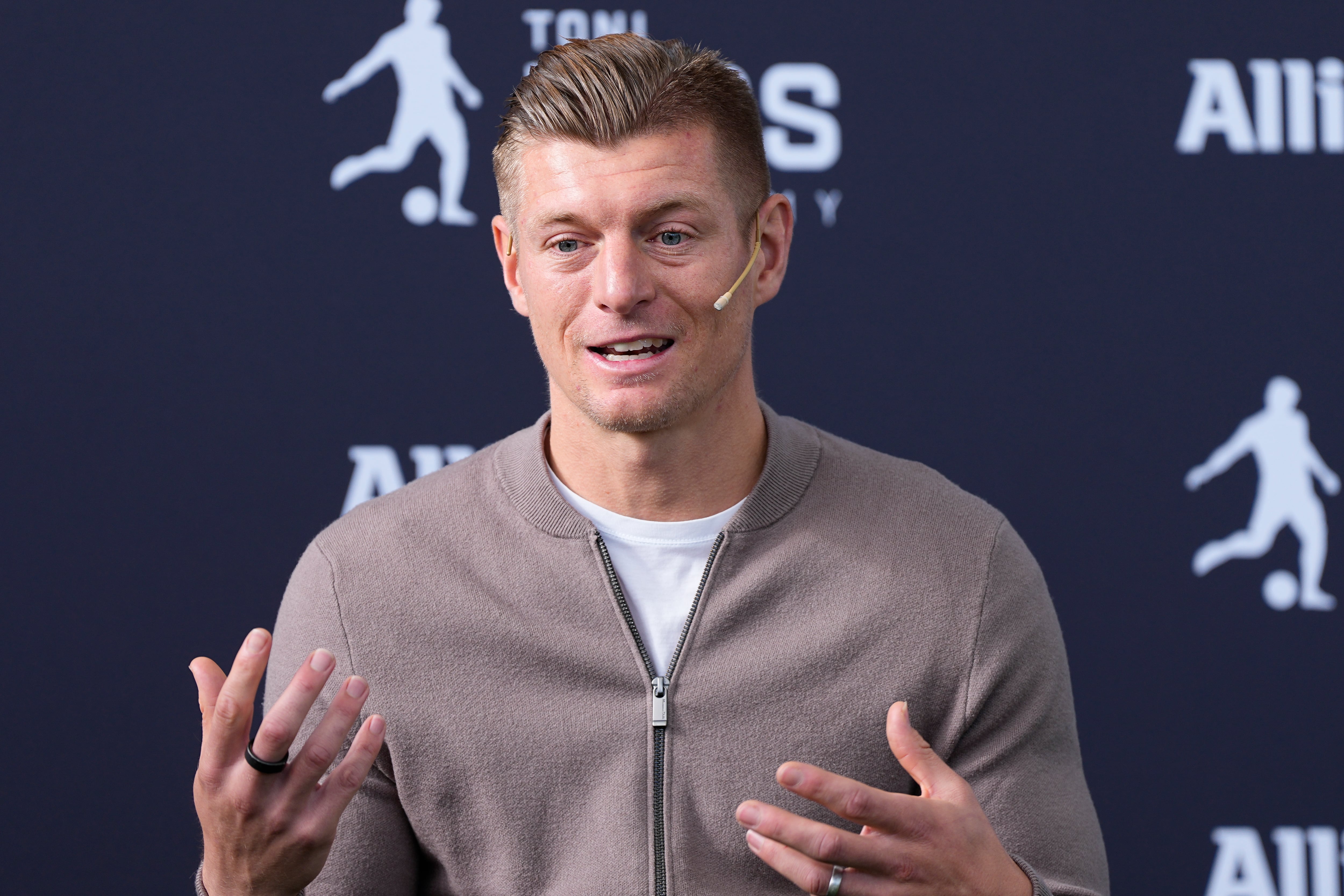 Toni Kroos durante una presentación