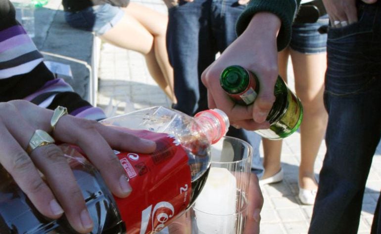 Primer plano de un botellón