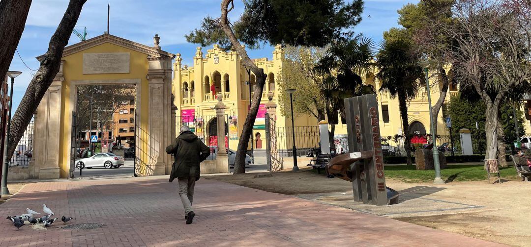 Imagen de archivo de la Plaza de Toros desde el Paseo de la Feria