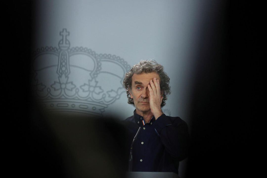 El director del Centro de Coordinación de Alertas y Emergencias Sanitarias, Fernando Simón, durante la rueda de prensa 