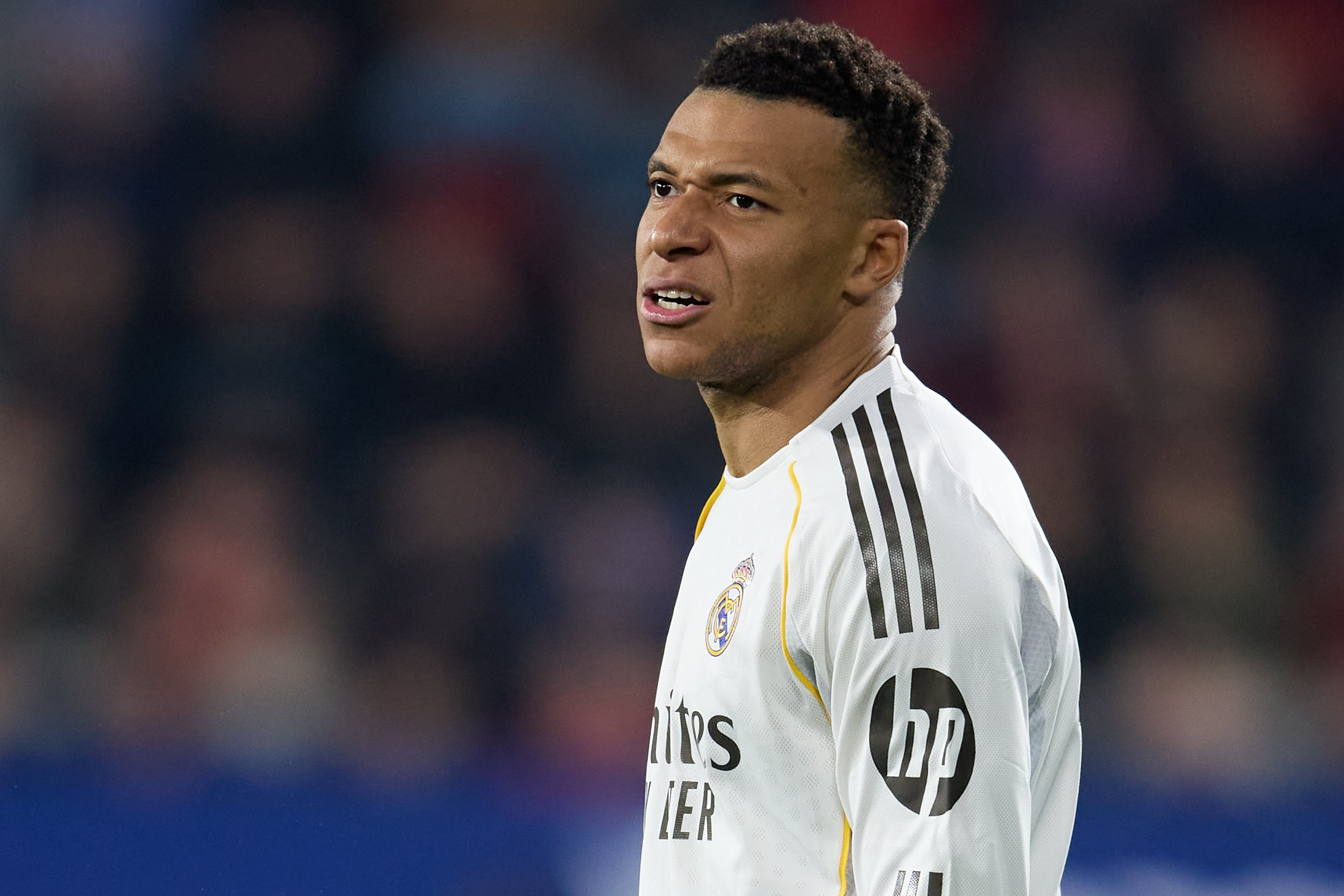Mbappé durante el encuentro contra el Osasuna