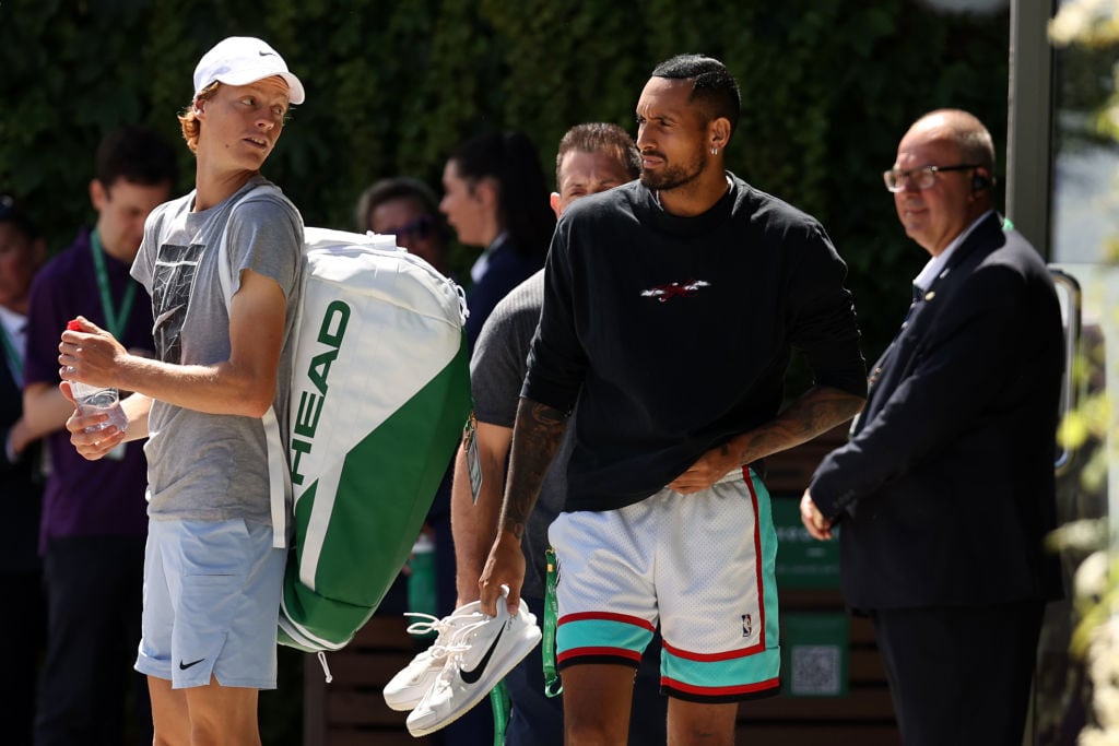 Jannik Sinner y Nick Kyrgios en una sesión de entrenamiento en Wimbledon 2022