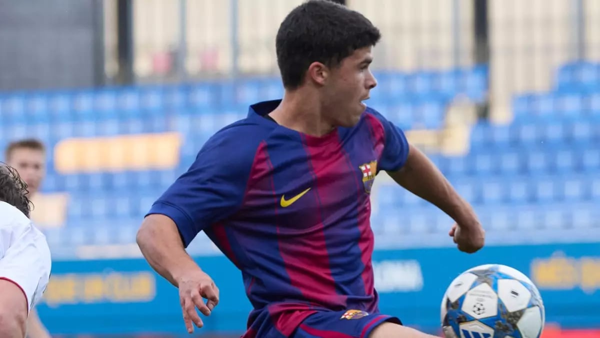 Quim Junyent compitiendo con el Barça Atlétic.