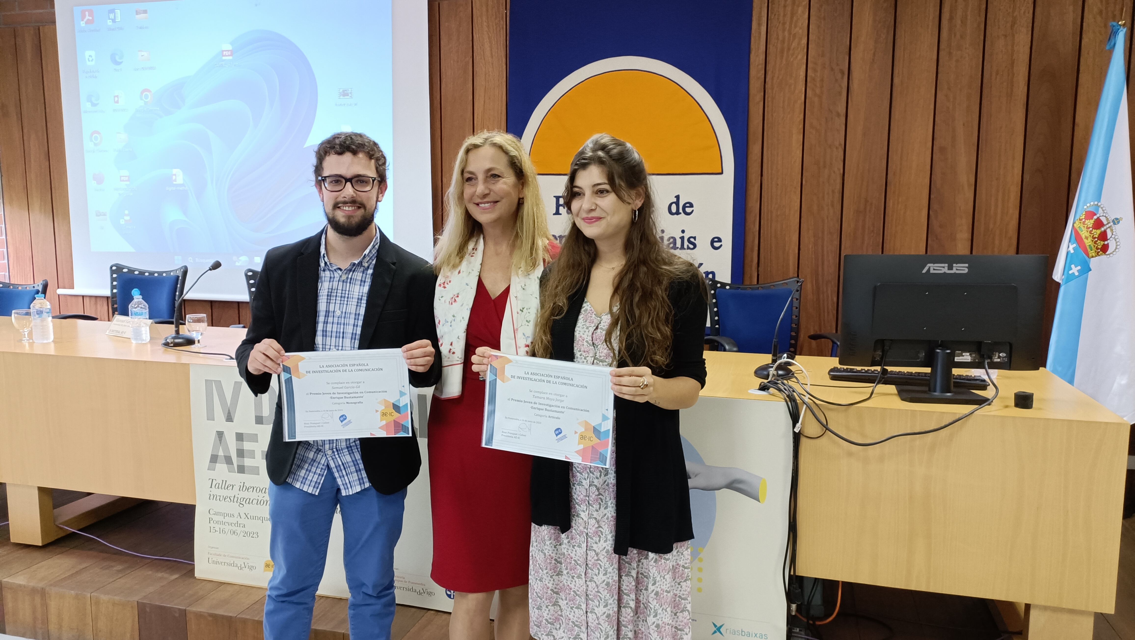 Samuel García Gil recibe el premio &#039;Enrique Bustamante&#039;