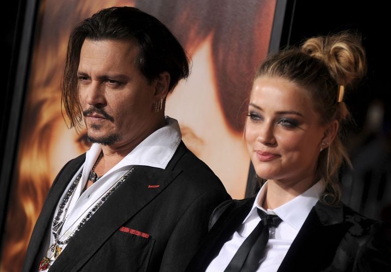 El actor Johnny Depp con su exmujer Amber Heard.