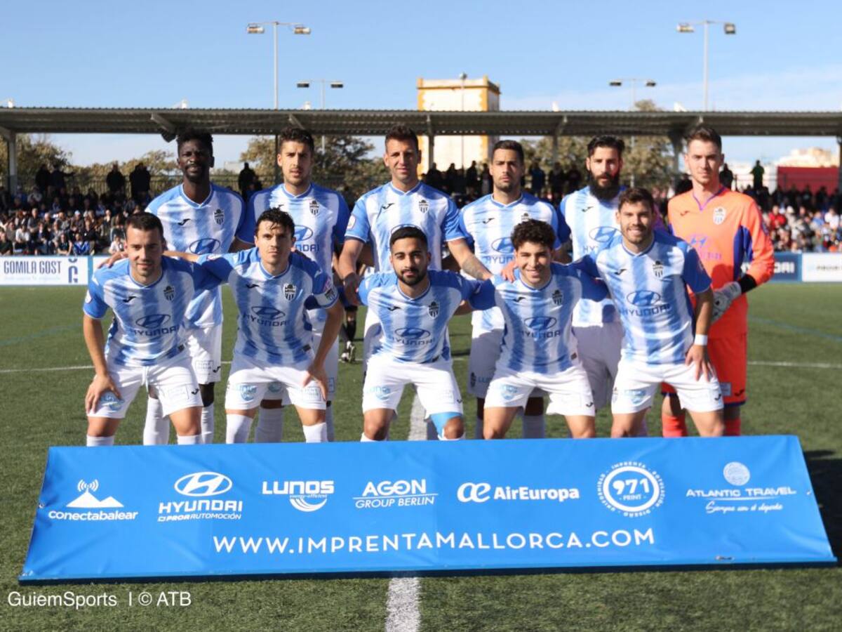 El Atlético Baleares pisa fuerte en Son Malferit