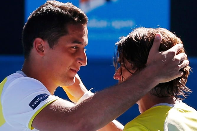 El duelo español de los cuartos de final del Abierto de Australia entre Nicolás Almagro y David Ferrer termina del lado del cuarto favorito