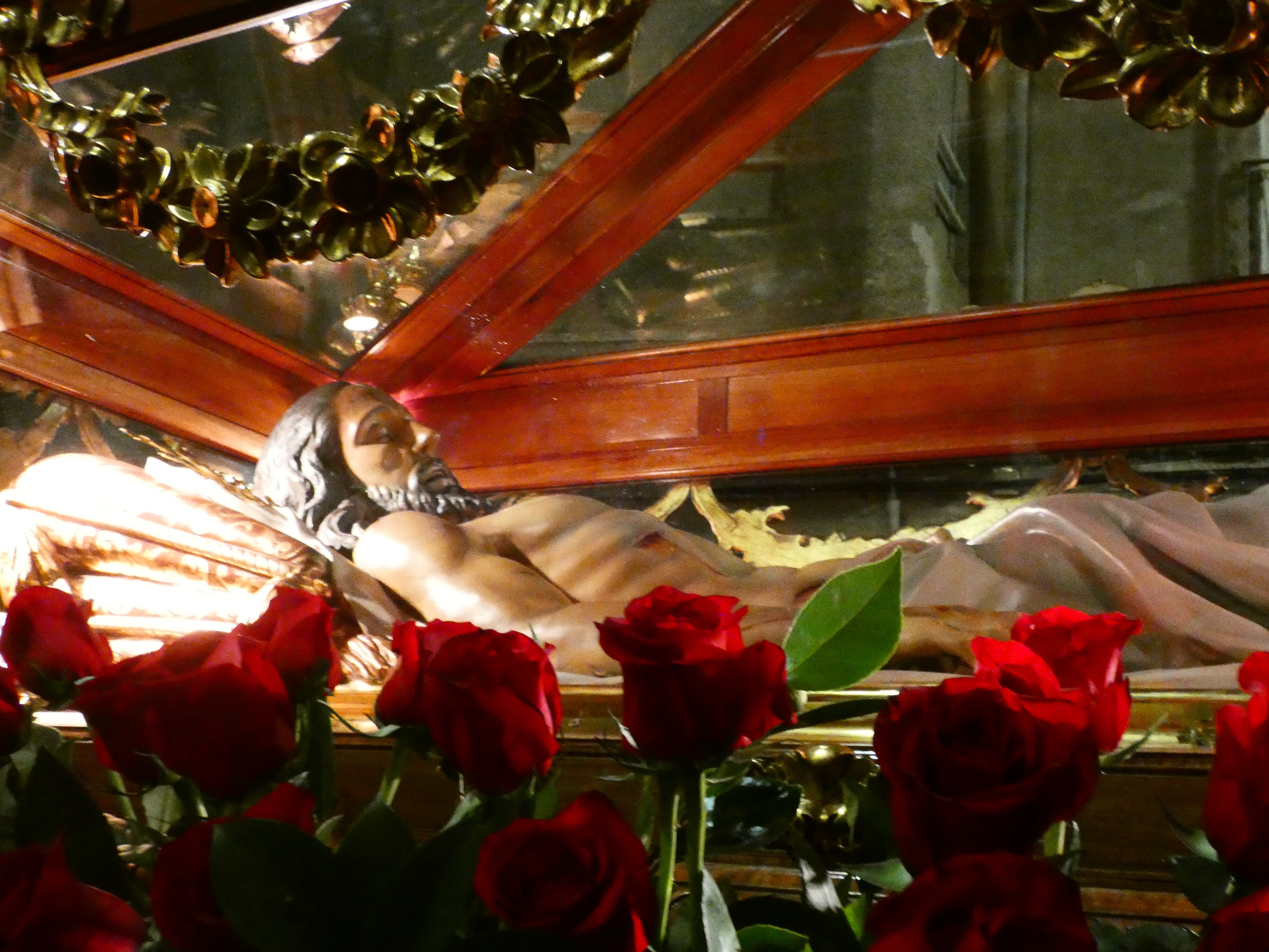 Imagen del Cristo Yacente, en la Procesión del Santo Entierro de Elda