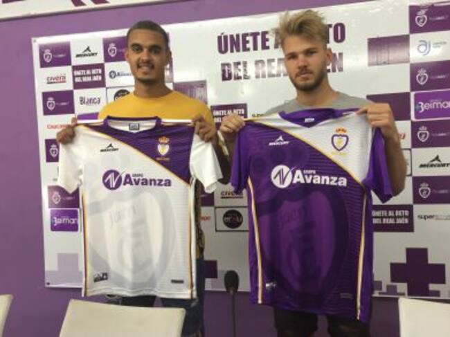 De izquierda a derecha, Manu Alemán y Ernestas Juskevicius.