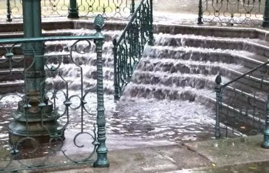 Imagen de la Fuente Agria de Puertollano aneagada por la tormenta de este lunes