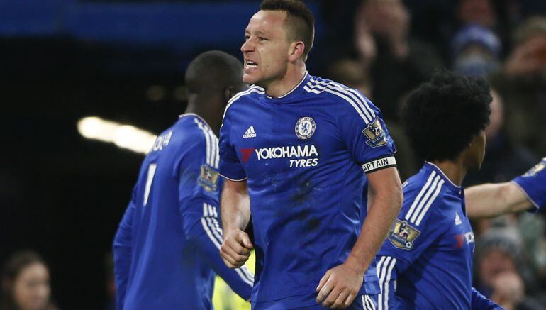 Terry celebra uno de los goles del Chelsea