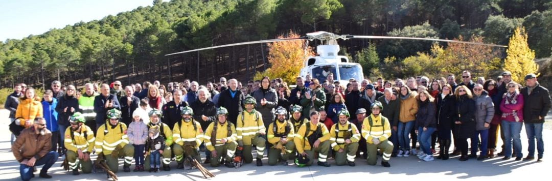 Foto de familia del BRICA de Jérez del Marquesado.