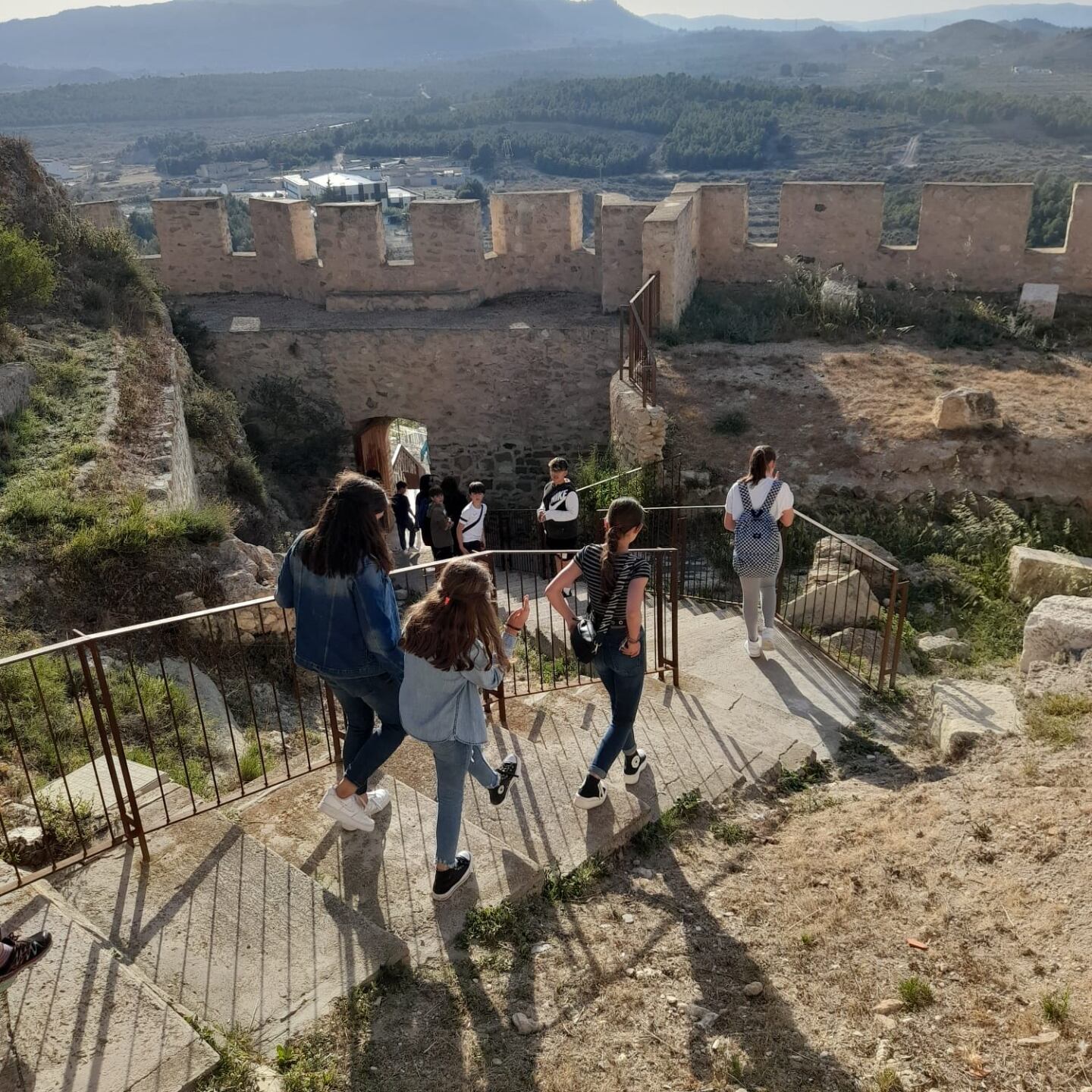 Visitas al castillo de Sax